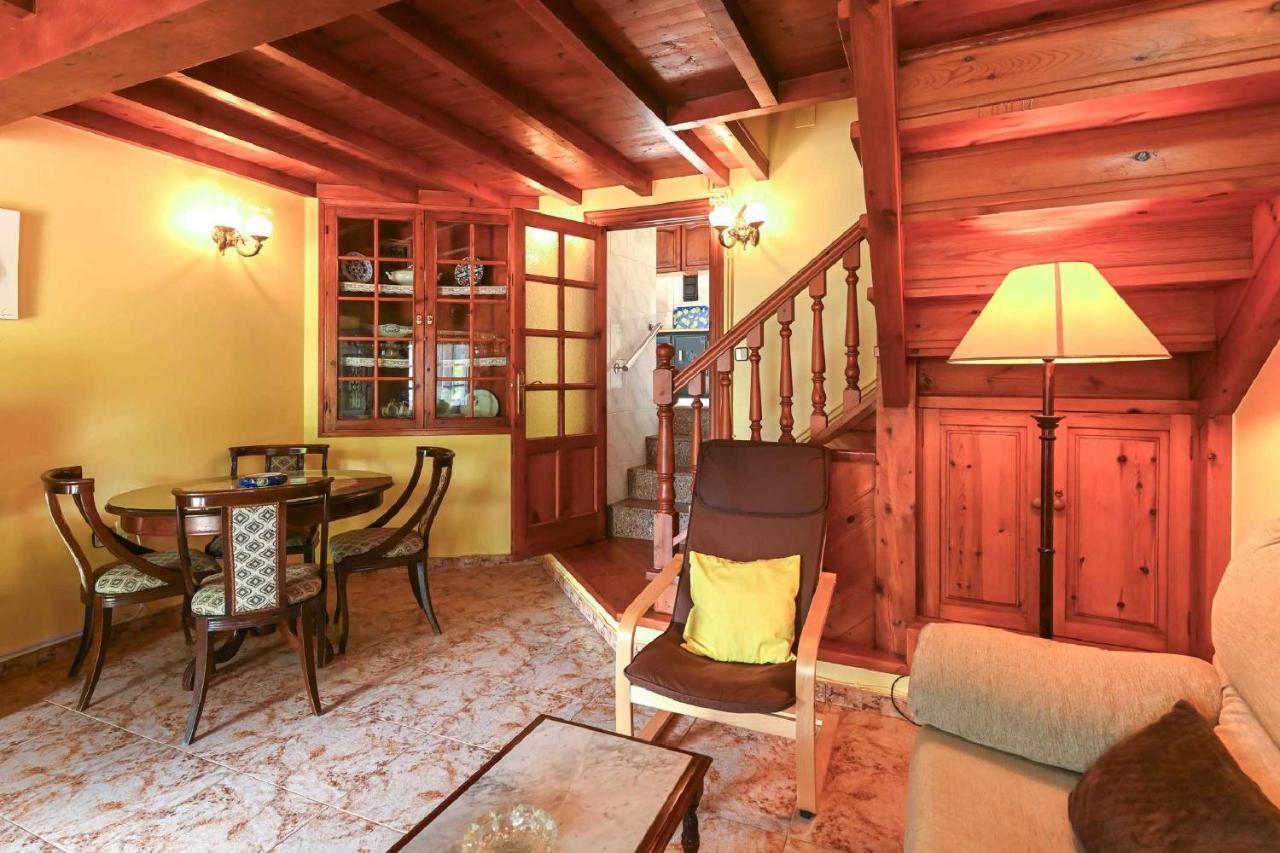 Casa Vacacional Paula Villa ยาเนส ภายนอก รูปภาพ